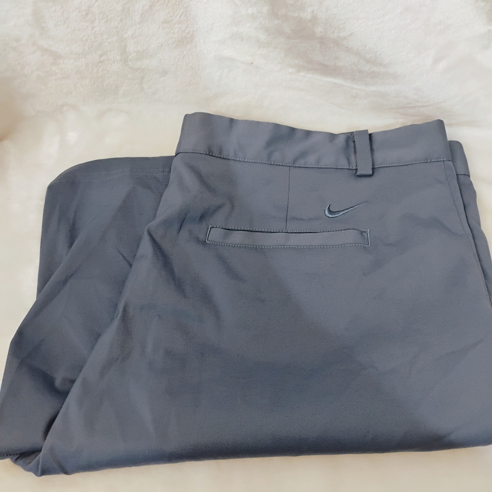 Nike Golf Performance Blue Dri Fit Shorts Mens 40 Activewear Casual Flat Front M